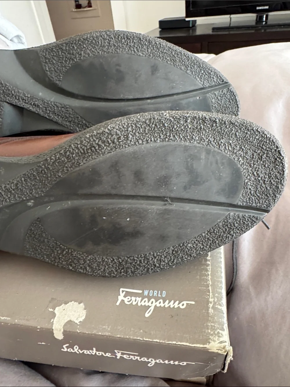 Salvatore Ferragamo Men's Chestnut Brown Leather Chukka Boots